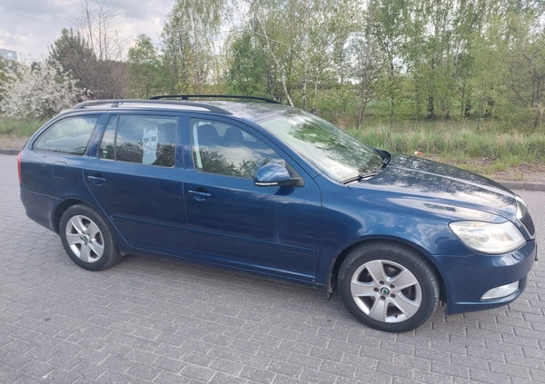 Skoda Octavia cena 14900 przebieg: 310000, rok produkcji 2009 z Mońki małe 46